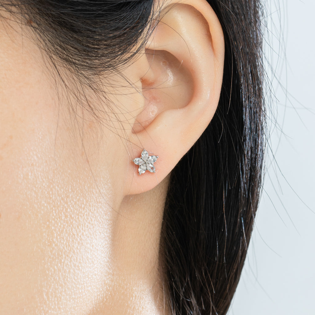 Sparkling Snowflake Flower Crystal Pave Stud Earrings - Bolenvi Pandora Disney Chamilia Jewelry 