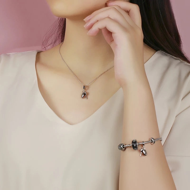 Heart clasp store snake chain bracelet